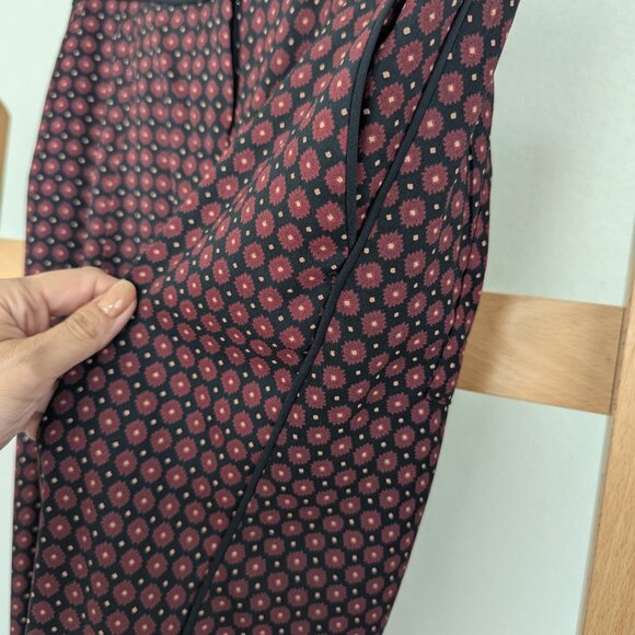 NWOT Ann Taylor LOFT Maroon Patterned Tuxedo Side-Piping Trousers - Picture 5 of 9